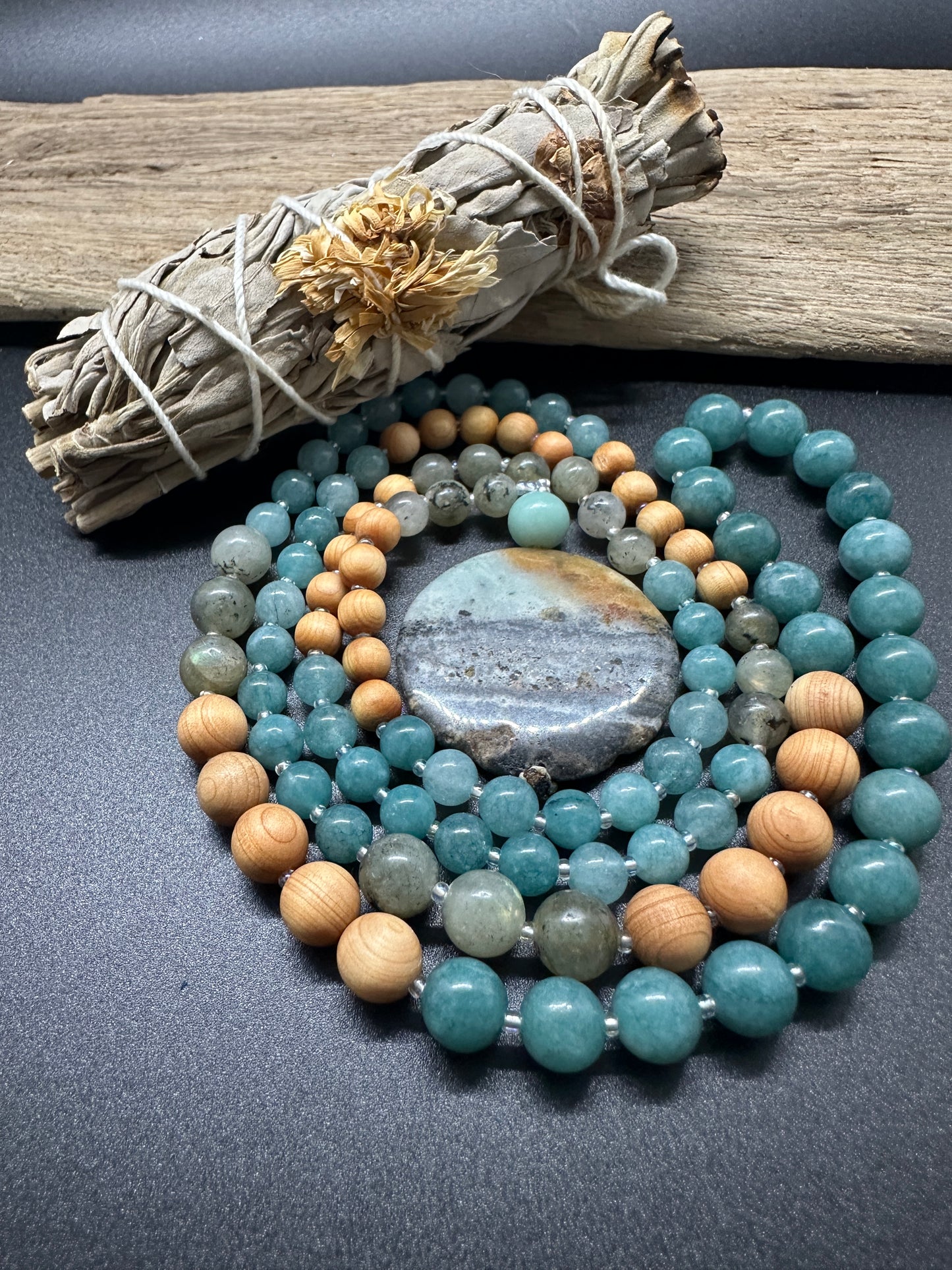 The Oracle of Tides Mala