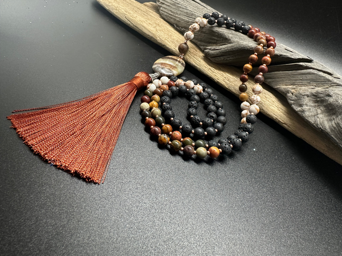 Sige’s Quiet Horizon Mala — Rest, Stillness & Inner Grounding-SOLD